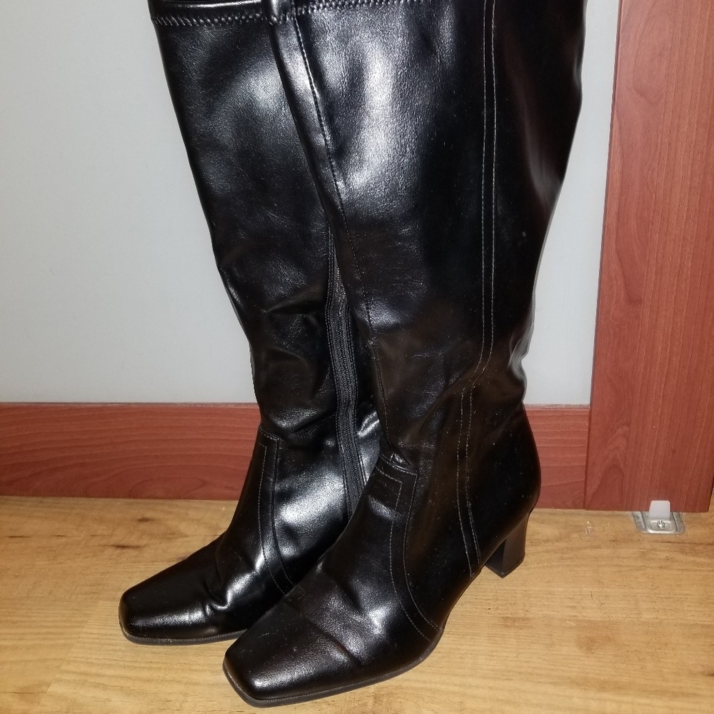 Zip-up, Heeled, Black Boots